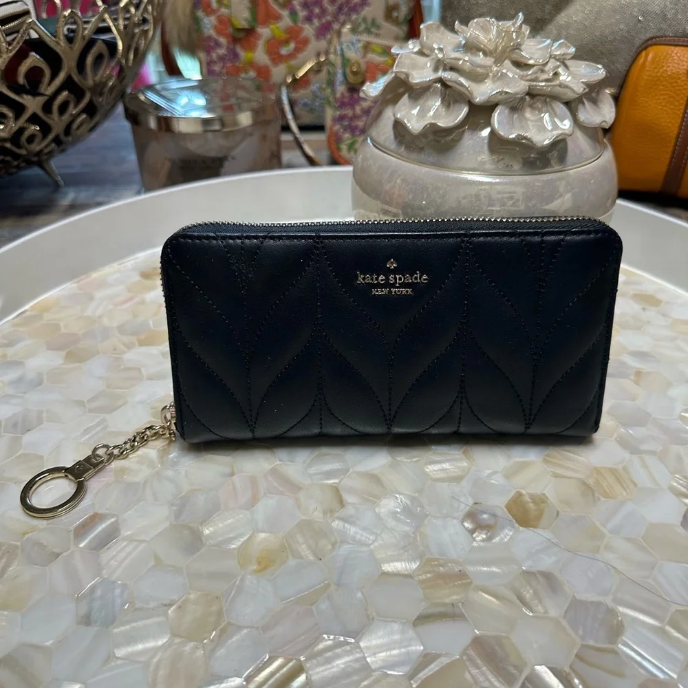 Gorgeous Kate Spade Quilted Black Leather Handbag And Matching Wallet!